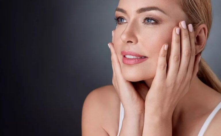 Read more about the article MINI LIFTING FACIAL